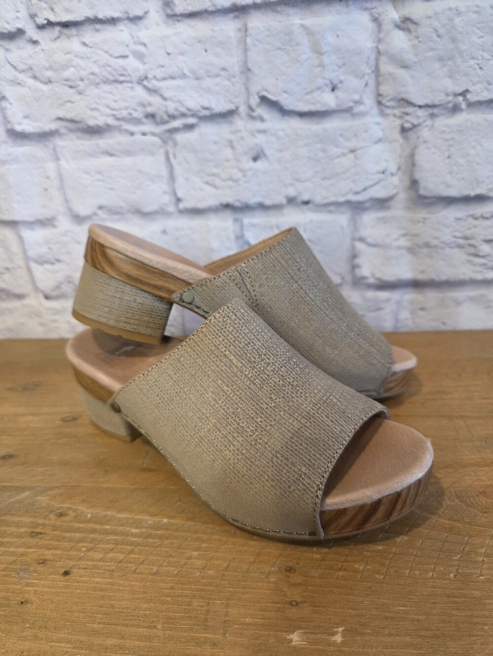 Dansko Maci Textured Leather Slide Sandals - Size EU 38